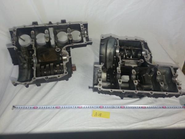 a15 CBX400 クランクケース 上下 NC07E-103****