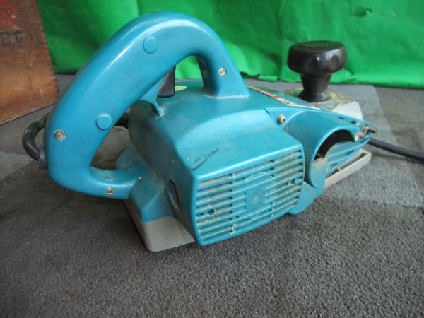動確済みmakita(マキタ) 110mm 曲面カンナ 1003B-A ☆makita マキタ 