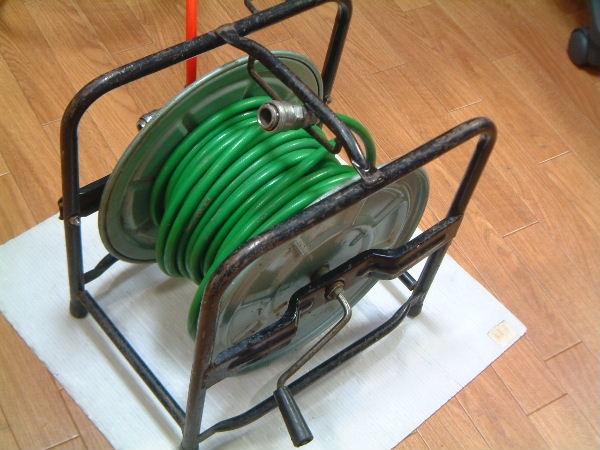 ■中古 日立 7mm用 エアーホースリール 最高圧力：8kg/cm2 現在15m巻き 延長可能