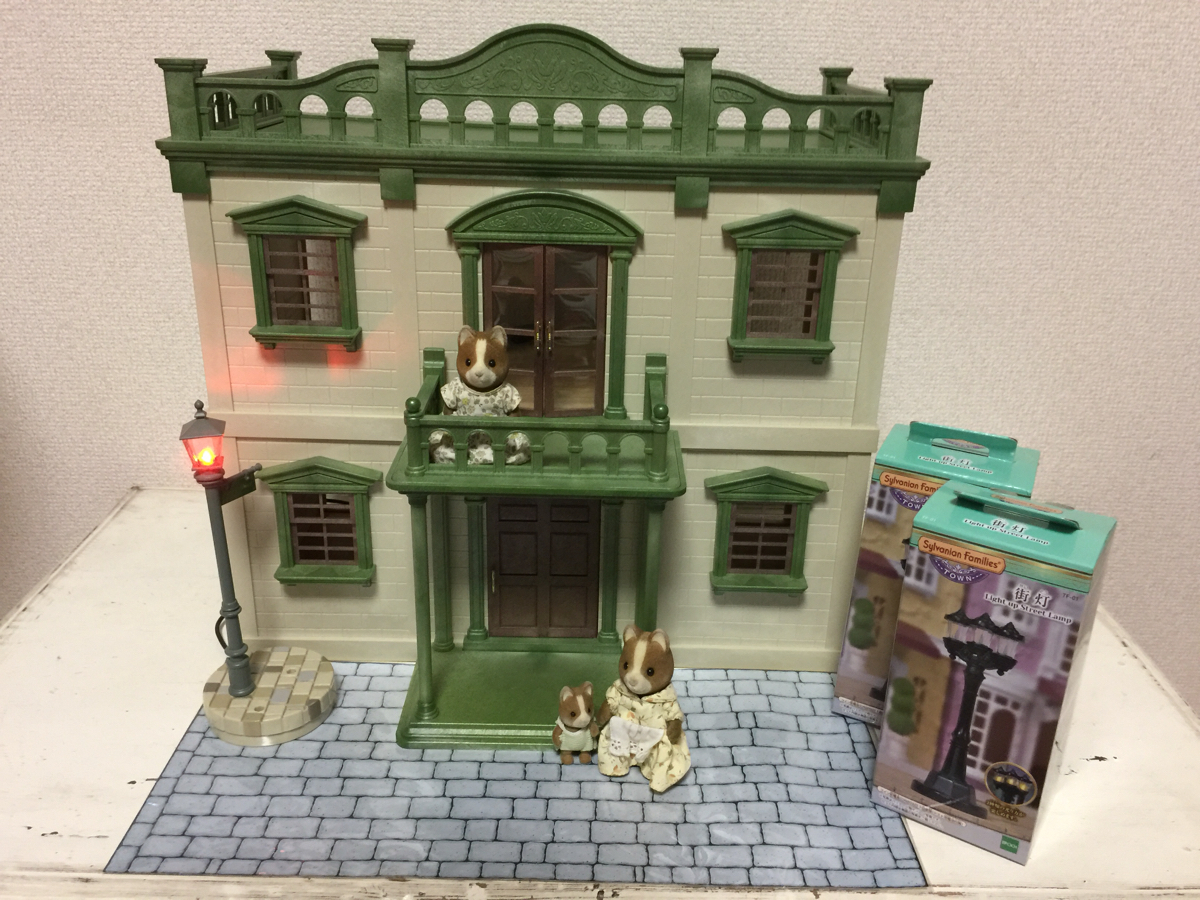 完全売切り】稀少品 シルバニア アーバン ハウス ミニチュア 人形 