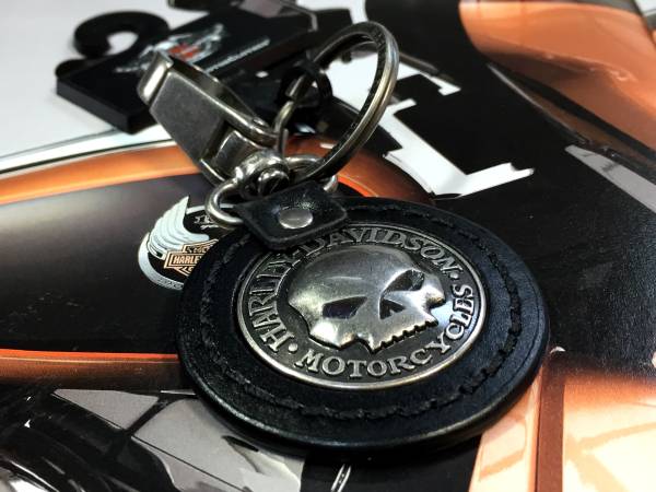 1品だけ ハーレーダビッドソン 正規品 純正 キーホルダー ウィリーG 純正品 スカル 本革 レザー キーリング