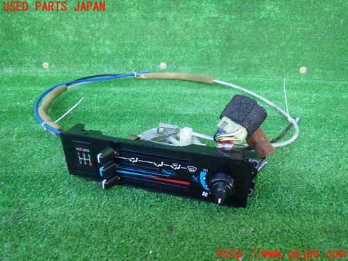 1UPJ-31546066]ランクル70系(HZJ77HV(改))エアコンスイッチ 中古