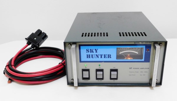 スカイハンター SKY HUNTER TW-1600/800 リニアアンプ(アクセサリ