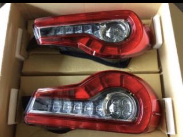 ZN6 0 後期 純正 左右セット テールライト トヨタ86 トヨタ BRZ Online