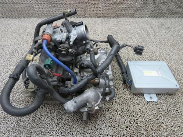 3371・スズキ ジムニー JA11V JA11C【スロットルボディ/インマニSET