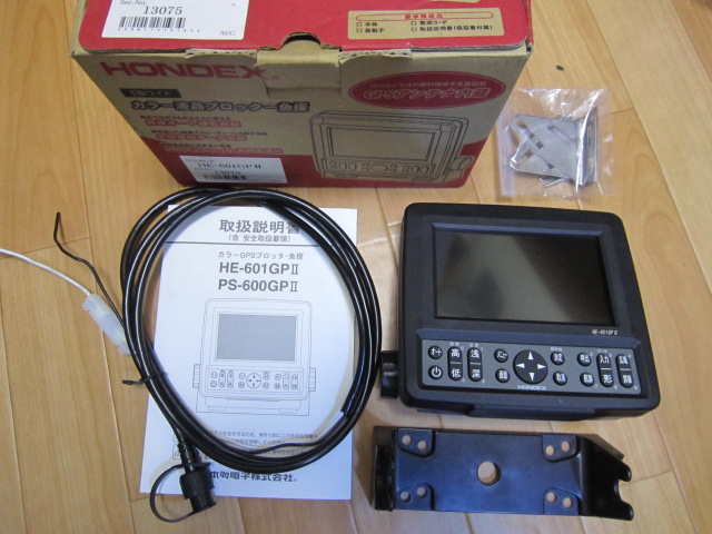 HONDEX　GPS　内臓ポータブル　魚探HE-601GP2　5型ワイドカラー　ホンデックス