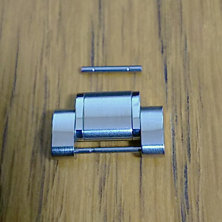 送料込(定形郵便のみ) 新品同様 OMEGA オメガ スピードマスター コマ 駒 ※1コマ