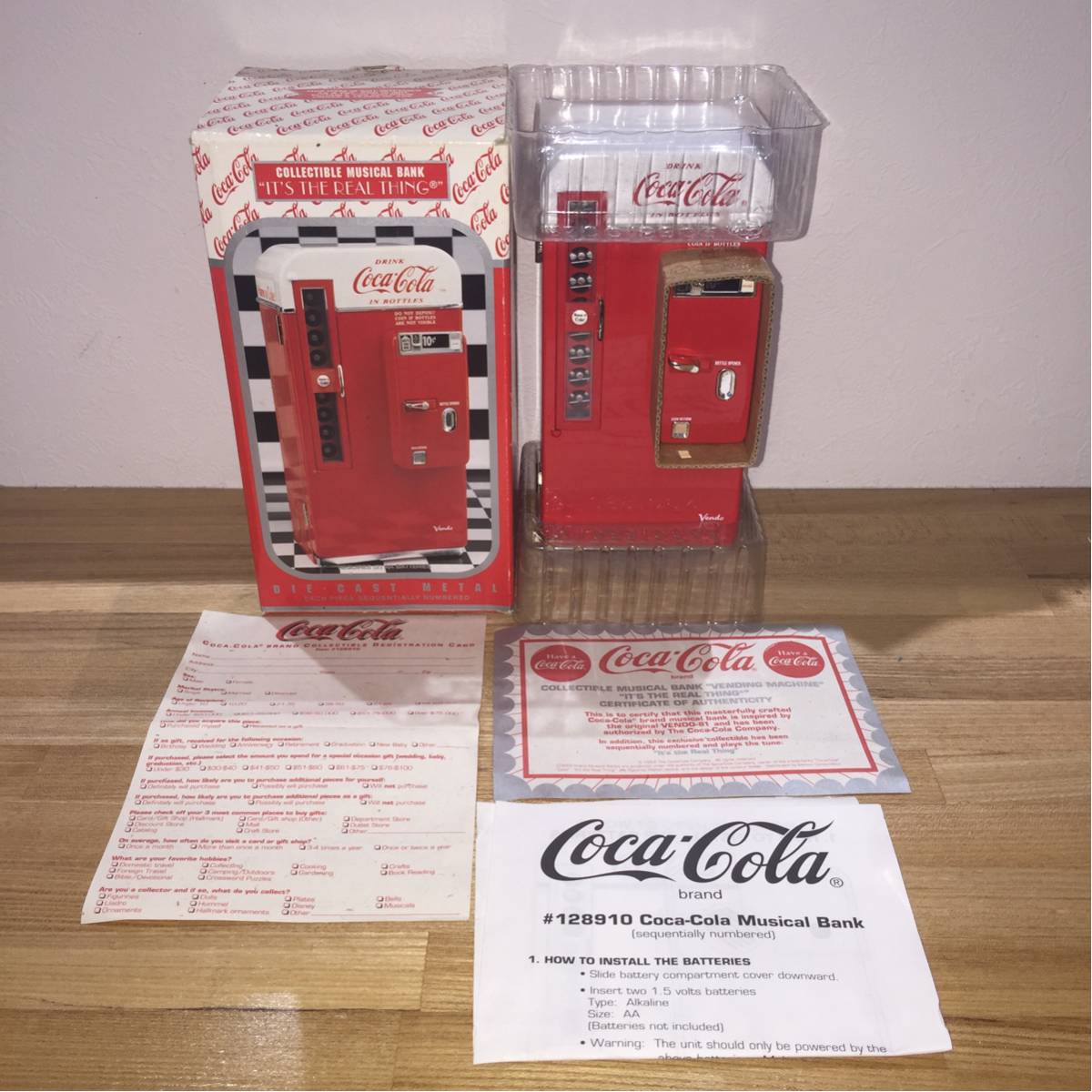 コカコーラ ベンディングマシン バンク 自販機型貯金箱 貯金箱 新品未 