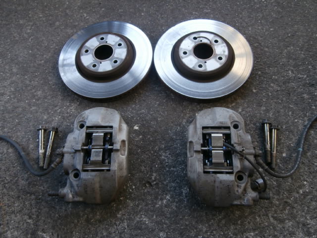 ucf30 31セルシオ 後期 ブレーキキャリパー 左右 フロント 左右セット セルシオ トヨタ 0 | 1 後期 純正フロントキャリパー左右セット 中古品