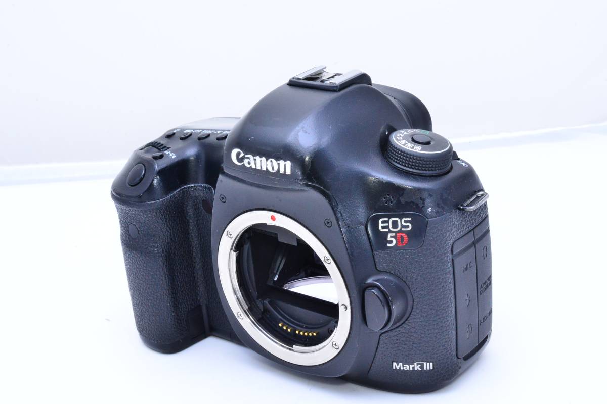 キヤノン Canon EOS 5D Mark iii マーク3【元箱付属品】 【公式通販】