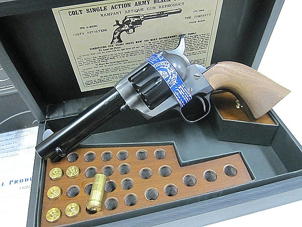RAMPANT CLASSIC COLT モデルガン 未使用 未発火 RAMPANT CLASSIC COLT
