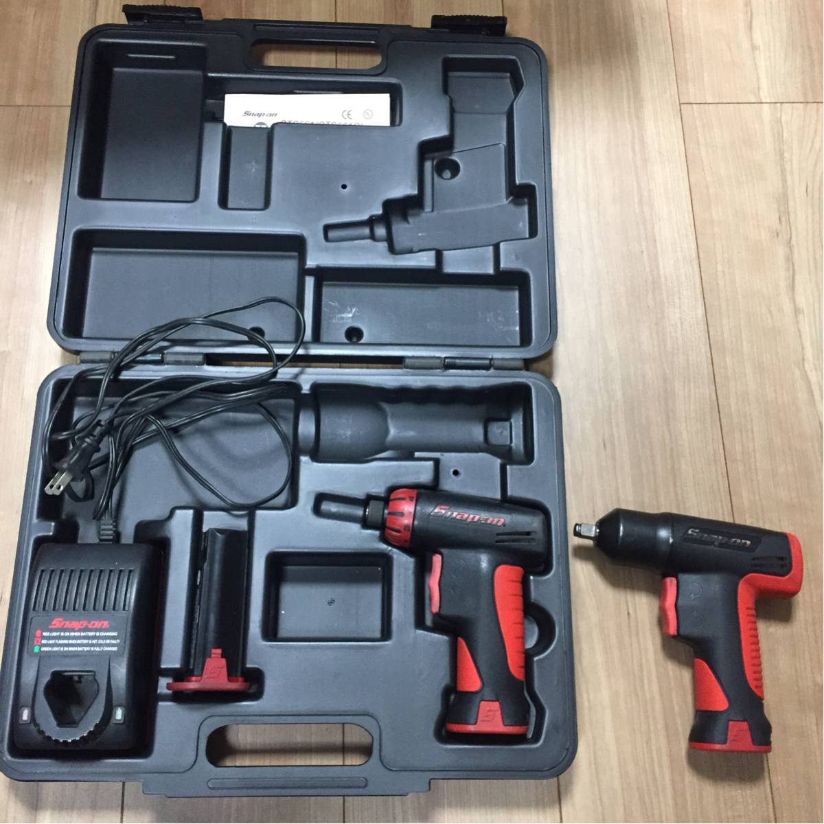 スナップオン CTSJ561CL 電動ドライバー 7.2V Snap-on 3⁄8電動 