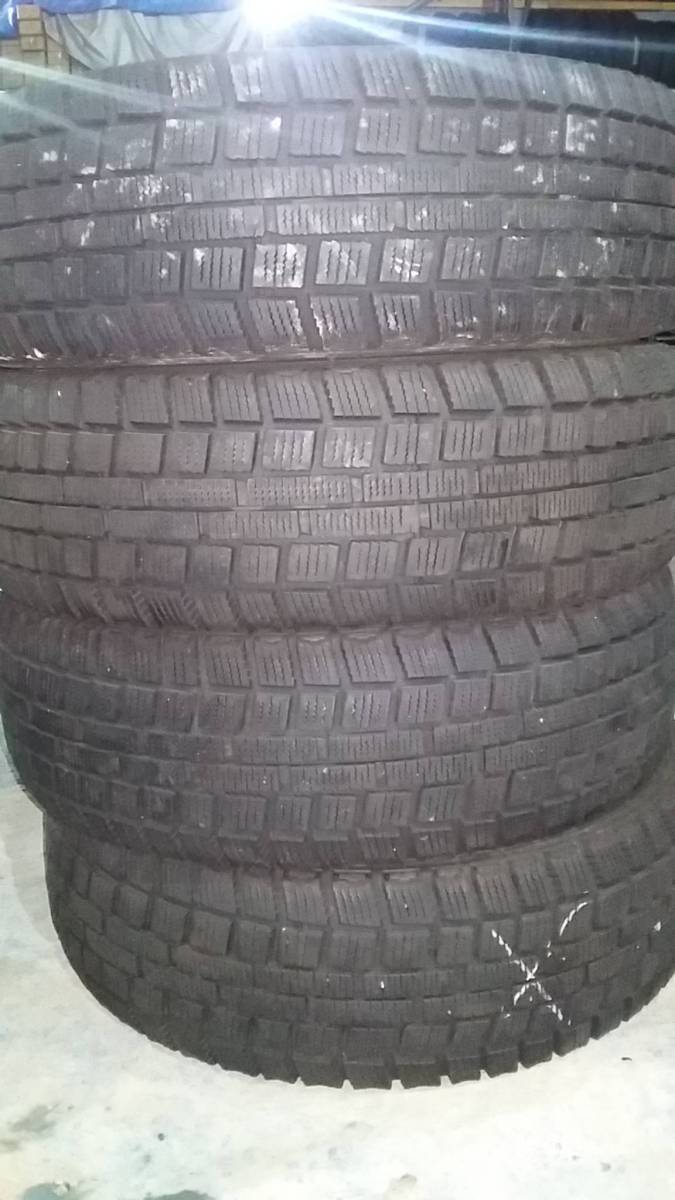 s525611886.1