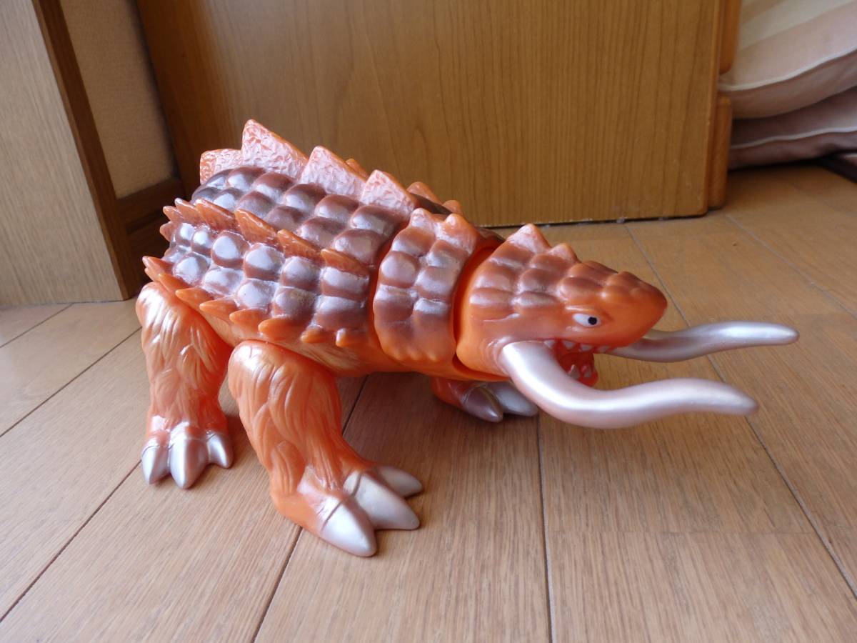 ワンオフ ドリームロケット塗装 MAXTOY インディーズソフビ 装甲怪獣ザンガ
