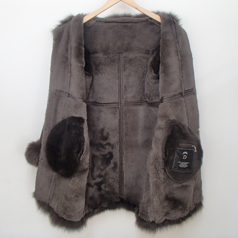 ◎DOUBLE STANDARD CLOTHINGダブルスタンダードクロージング SOV ブルーフォックスファー 羊革 ムートンダッフルコート STANDARD DOUBLE CLOTHING(ひざ丈ワンピース)のフリマアイテム一覧