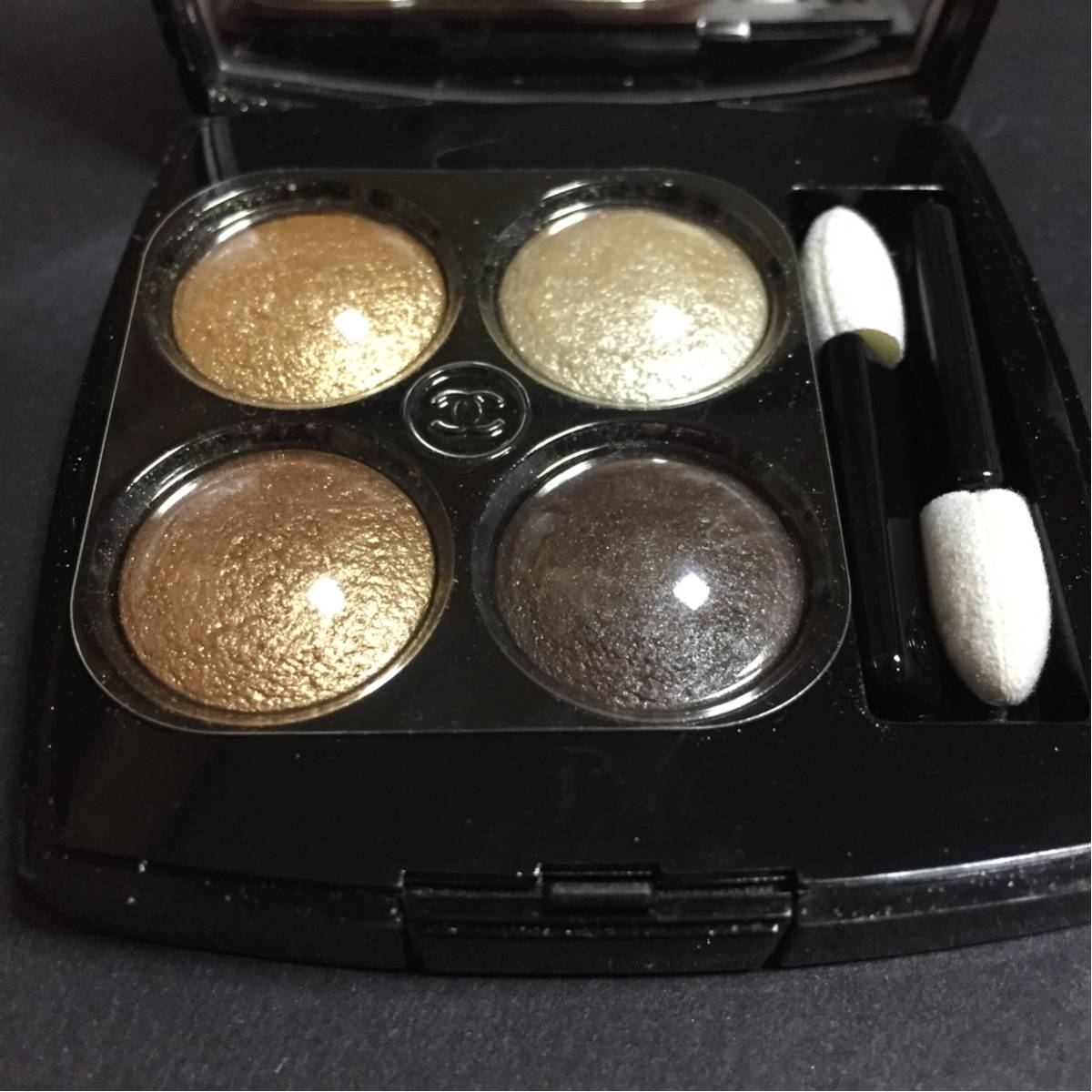 【数回使用のみ】CHANEL アイシャドウ レ キャトル オンブル 限定色 274 コード エレガン