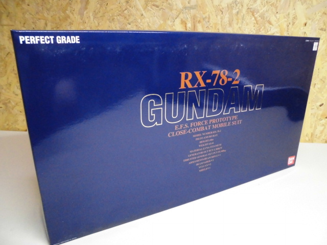パーフェクトグレード RX-78-2 ガンダム PERFECT GRADE GUNDAM　未組み立て PG