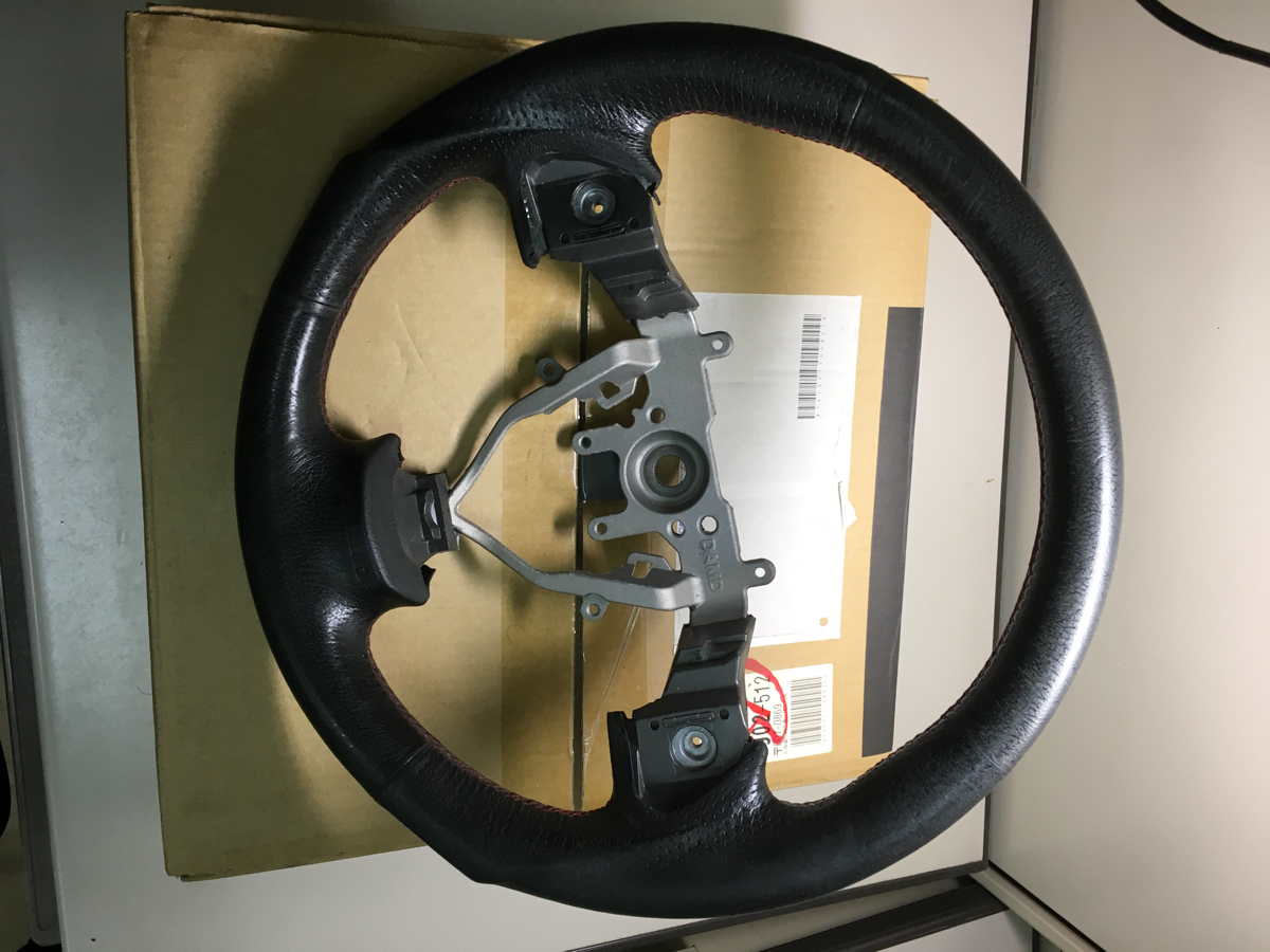 DAMD ステアリング レッドステッチ 型番SS358-S(L) 【公式通販】