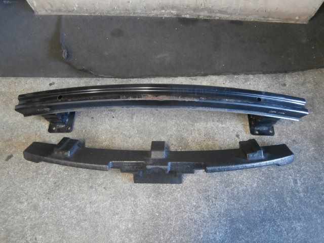 【即決！】　セレナ　CC25　フロントバンパーホースメント　