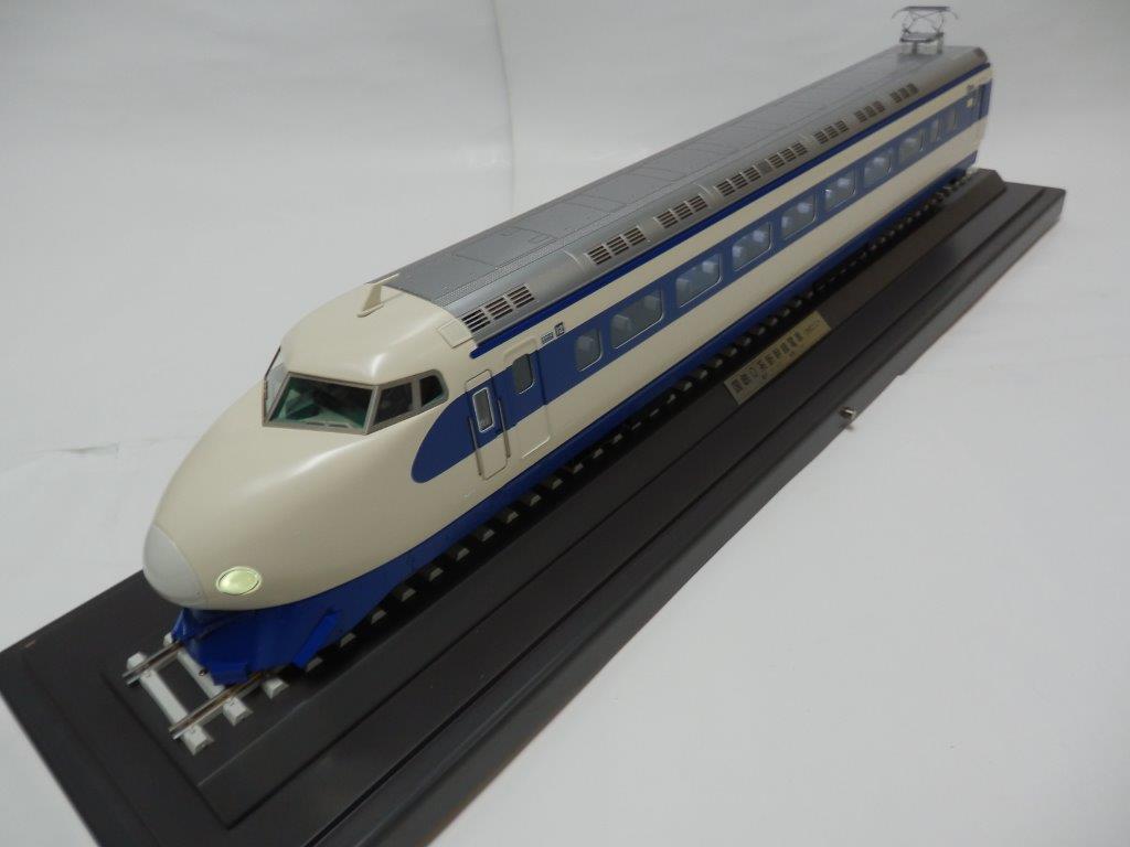  日車夢工房 国鉄 0系新幹線 スーパーディスプレーモデル 1/45 32mm 形式22(Oゲージ)｜売買されたオークション情報、yahooの商品情報をアーカイブ公開 - オークファン Oゲージ
