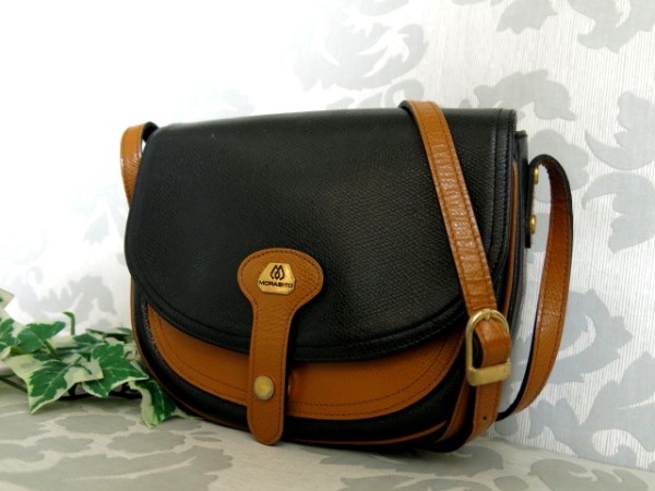 ◆美品◆モラビト MORABITO◆オール レザー 革 ショルダー バッグ ポシェット◆黒 茶 ブラック◆斜め掛け コンパクト 小ぶり シンプル 大人