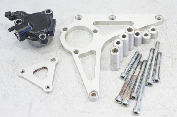 YAMAHA パワーアンプ P2500S (ジャンク) スピーカーを接続して 【公式
