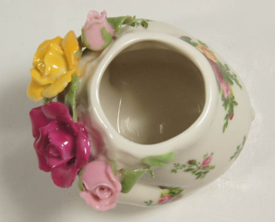 ロイヤルアルバート RoyalAlbert うさぎ シュガーポット 美品