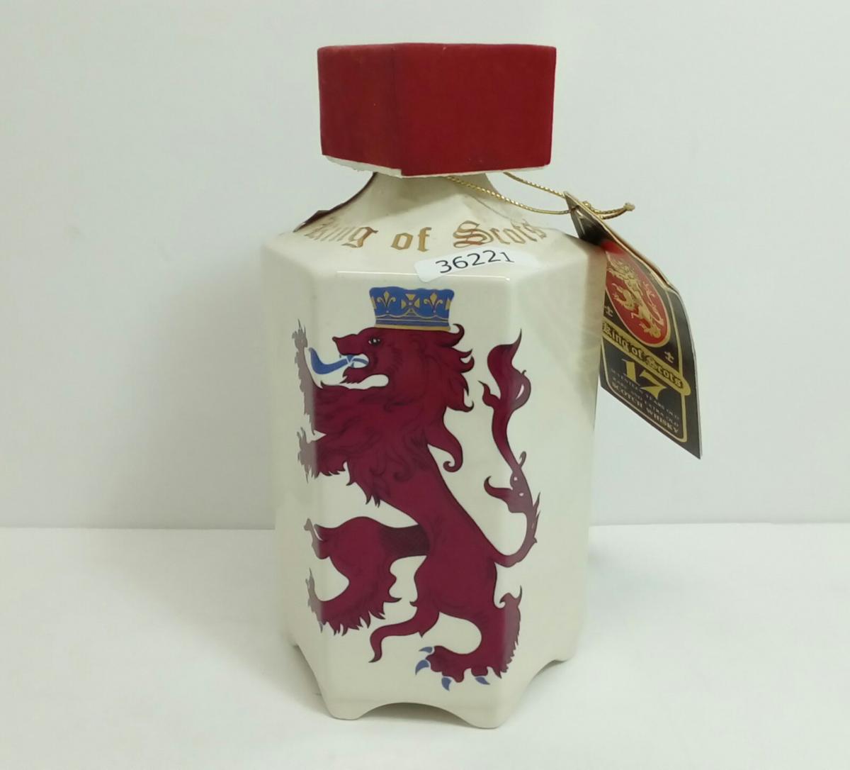 ★ 古酒★スコッチ ウイスキー King of Scots キングオブスコッツ 17年 陶器ボトル 43% 750ml 　1140g　未開栓 A36221