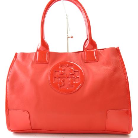 新作登場，送料無料 トリーバーチ PVC&times;パテント トート バッグ レッド D11 レディース A4可(かばん、バッグ)｜売買されたオークション情報、yahooの商品情報をアーカイブ公開 - オークファン かばん、バッグ