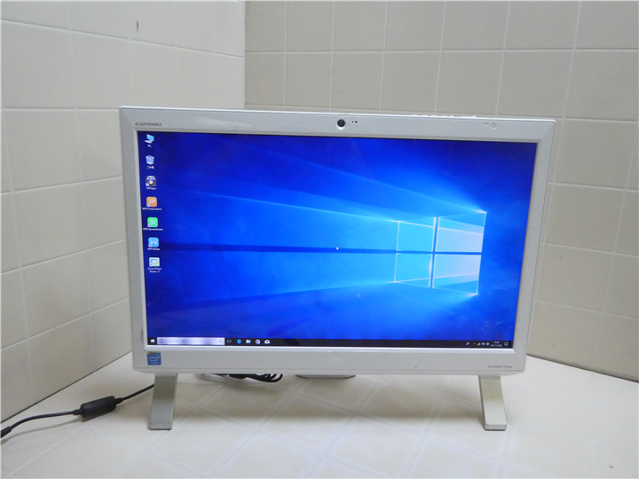 WIn10済FMV　FH52/M　Celeron　1005M　　4GB　1TB　　　21.5インチワイド　一体型　Office2216搭載キーボード＆マウス　付き