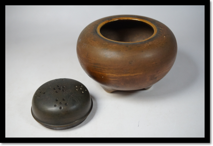 香炉 茶室 香道具 細工 工芸品 銅 煎茶道具 銅器 装飾品 置物 鉄地