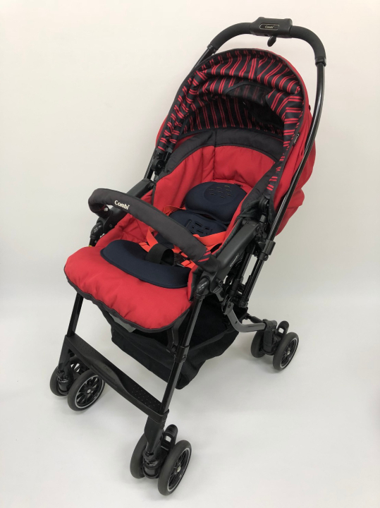 【超美品＋洗浄済】コンビ メチャカル ハンディ オート4キャス HF_1