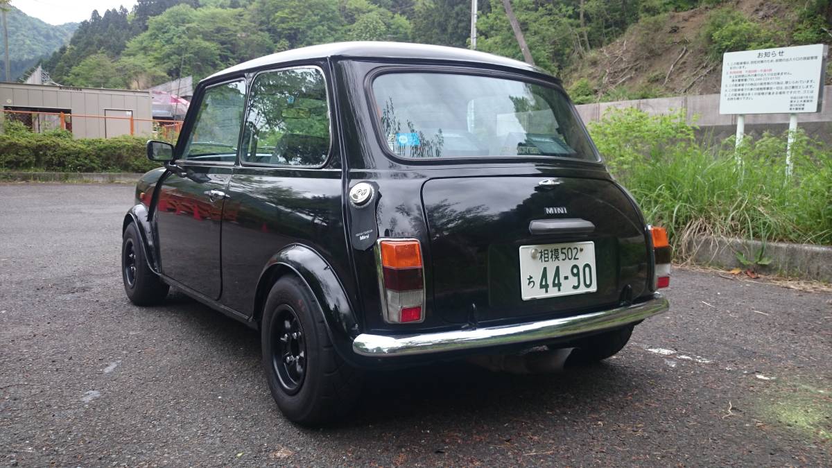 美品 ローバーミニ用 ミニライトホイール 10インチ 6J タイヤ アドバン 