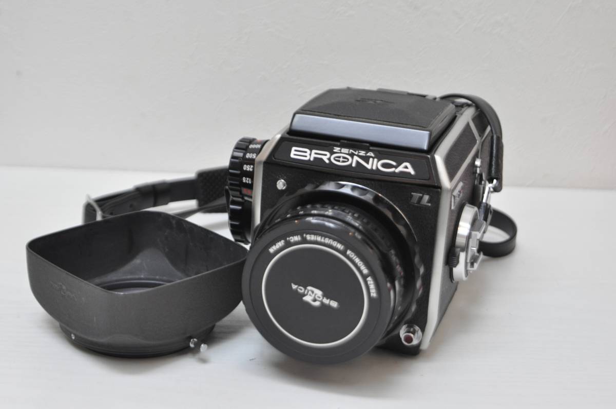 Bronica Zenza EC-TL - EC 75mm w⁄ Nikkor-P Medium Format – f⁄2.8