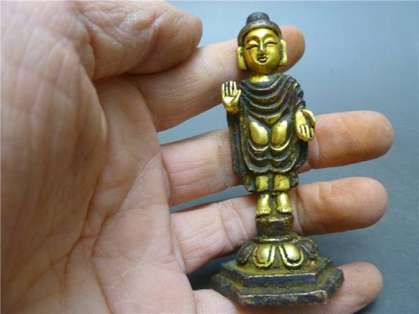 仏像の特徴は決められていた！ 『風華堂』5C040 銅金鍍 如来立像
