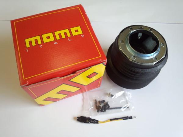 ☆MOMO☆ モモボス ALFA 147/159 /GT/MITO/GIULIETTA アルファロメオ