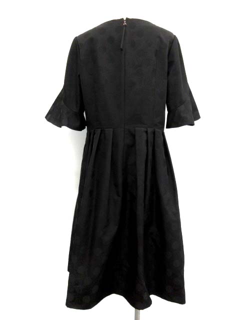 トゥービーシック TO BE CHIC ワンピース 五分袖 ドット ひざ丈 44 黒 /TK