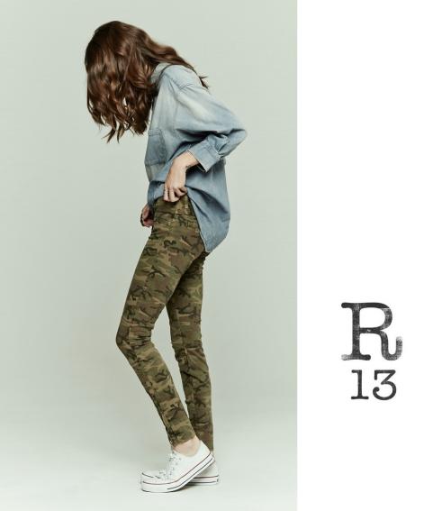 驚きの破格値，安い R13 カモフラージュ ジップ スキニーパンツ Moto Skinny 24 イタリア製 迷彩 ストレッチ カーキ デニム(ボトムス)｜売買されたオークション情報、yahooの商品情報をアーカイブ公開 - オークファン ボトムス