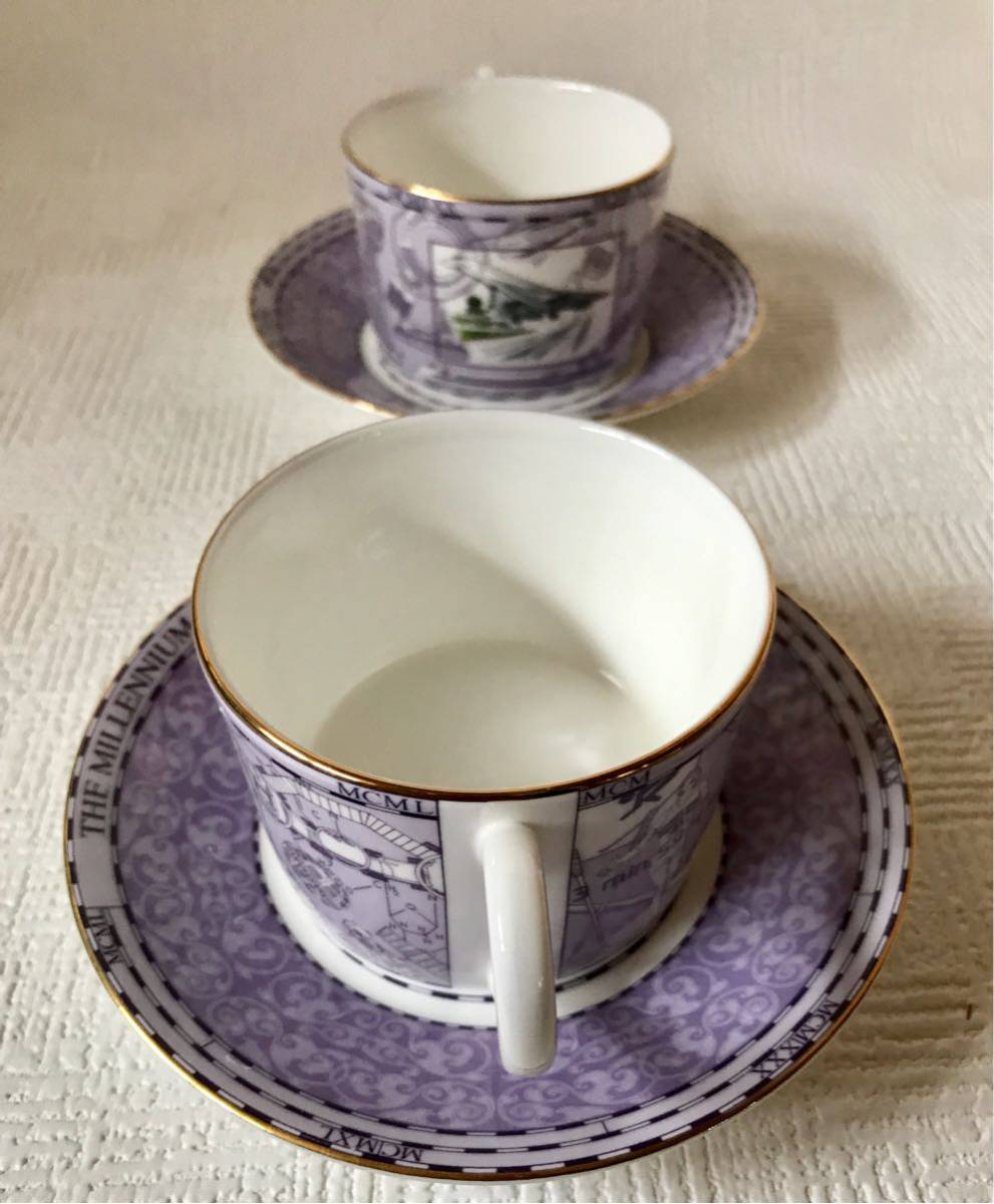 ウェッジウッドミレニアムコレクション20世紀カップ＆ソーサー2客セット USED