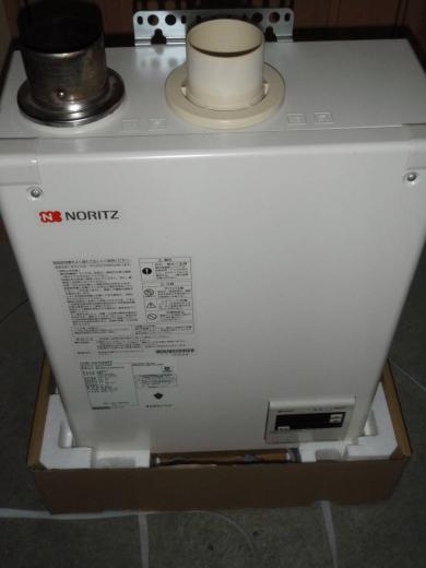 中古 ノーリツ給湯ボイラーOQB-G4702WFF ノーリツ NORITZ OQB-G4702WFF