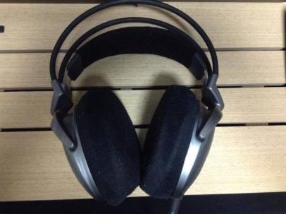 MDR-CD2000