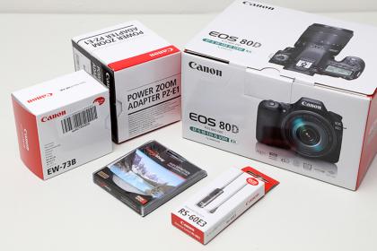 80D EOS IS レンズキット USM EF-S EF-S18-135 18-135 デジタル一眼レフ
