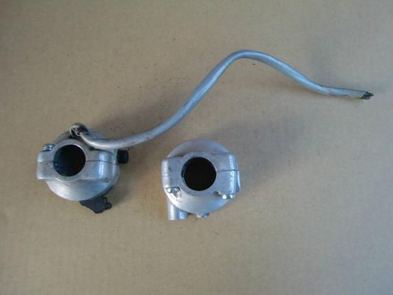CL72，CL77 ハンドルスイッチ左右（中古品）検CB72