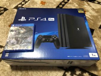 新品未開封！PlayStation 4 Pro ジェット ブラック 1TB 本体 ＋