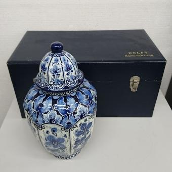 九谷焼 多色彩の花柄陶器壺 蓋付き 金彩 花瓶 九谷焼 多色彩の花柄陶器壺 蓋付き 金彩 花瓶 Yahoo!オークション
