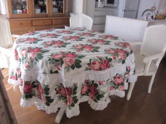 ◇円形テーブルクロス Φ210cm◇コットンレース ローズ柄 花柄