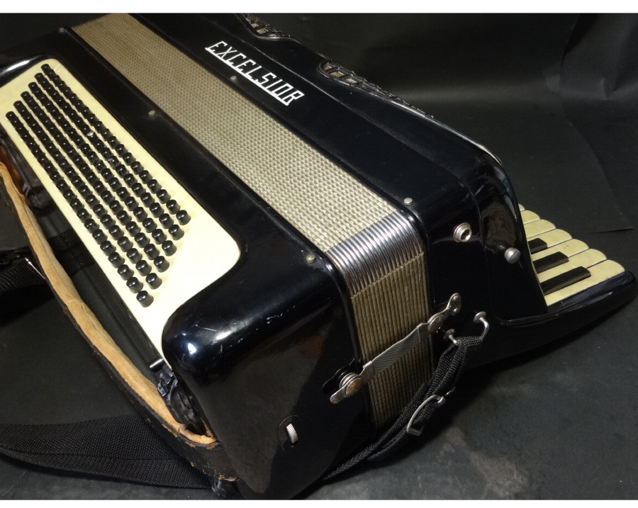 □ アコーディオン EXCELSIOR Model 400 イタリア製 エキセルシャー