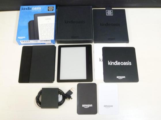 本物保証，限定SALE 1円 スタート amazon Kindle Oasis Wi-Fi バッテリー内蔵レザーカバー付属 ブラック 4GB DJ294071(電子ブックリーダー)｜売買されたオークション情報、yahooの商品情報をアーカイブ公開 - オークファン 電子ブックリーダー