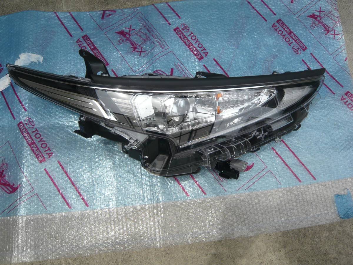 50エスティマ　ヘッドライト左右セット 現行エスティマ、ヘッドライト左右セット 50エスティマ ヘッドライト