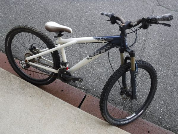 BMXバイク・GT CHUCKER 2.0⁄ジーティー チャッカー 2.0⁄マウンテン GT 